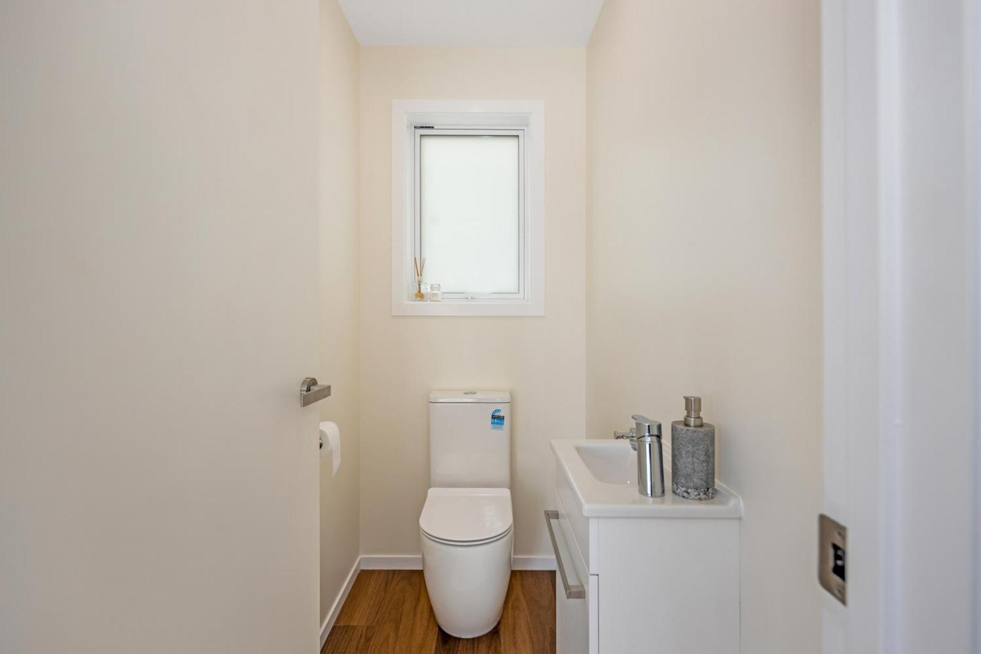 Stunning View, Privacy, Close To Ferry & Brand-New Wellington Luaran gambar